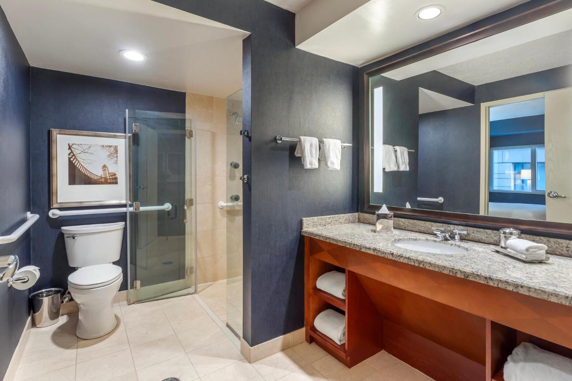 Omni Chicago Hotel Екстериор снимка