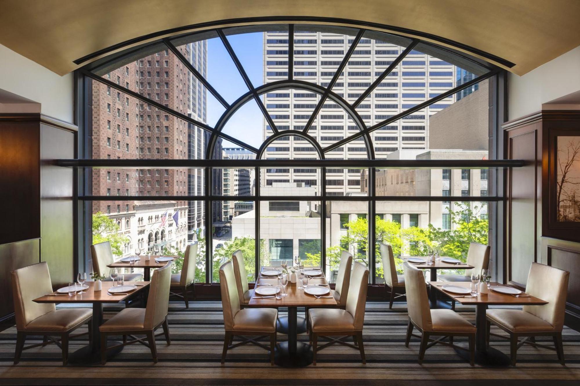 Omni Chicago Hotel Екстериор снимка