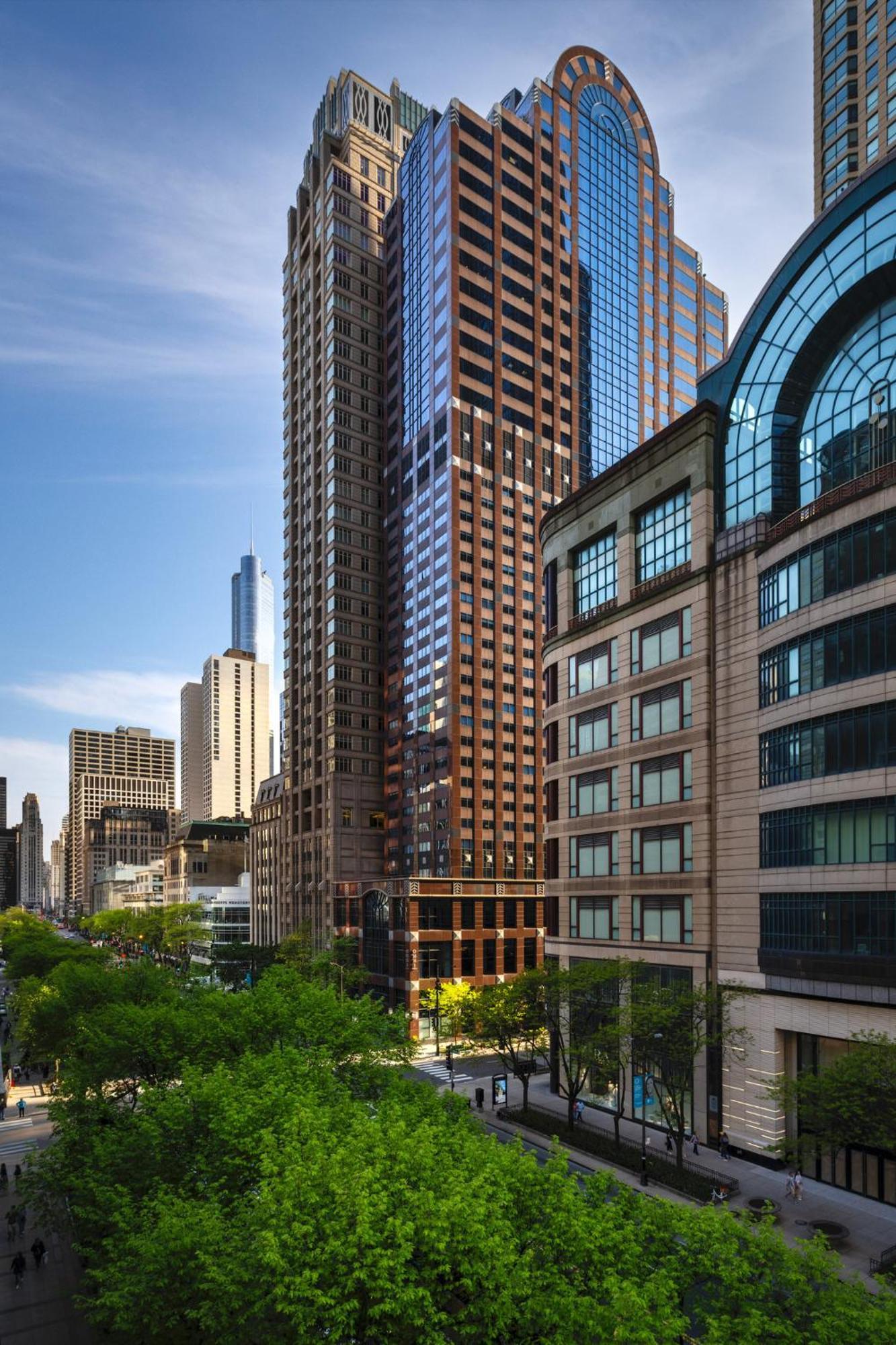 Omni Chicago Hotel Екстериор снимка