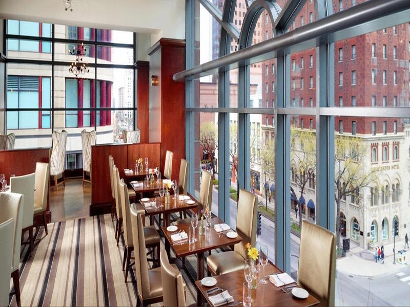 Omni Chicago Hotel Екстериор снимка